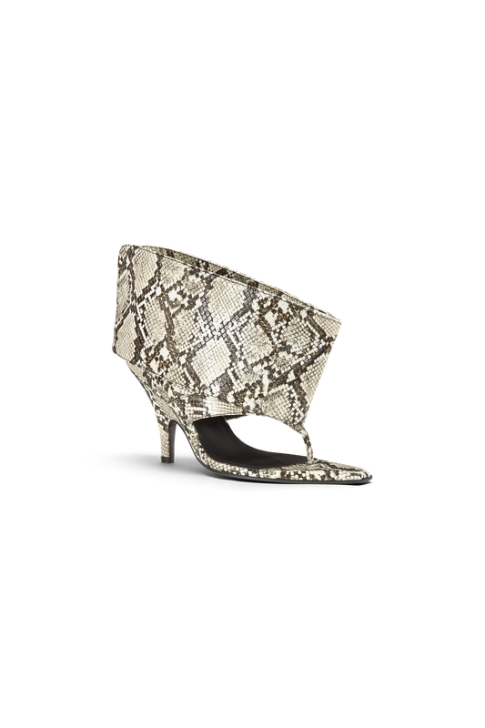 Stunt Sandal Snake