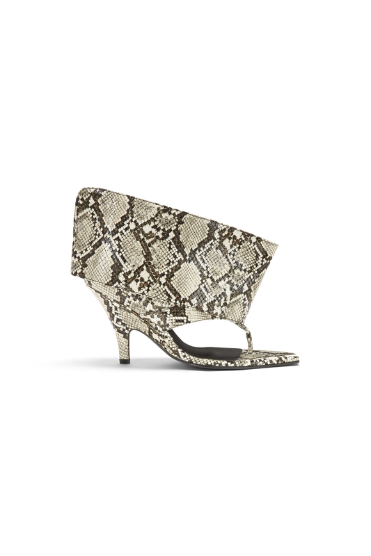 Stunt Sandal Snake