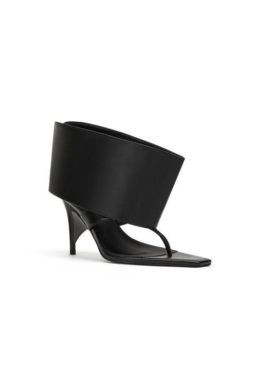 STUNT SANDAL BLACK